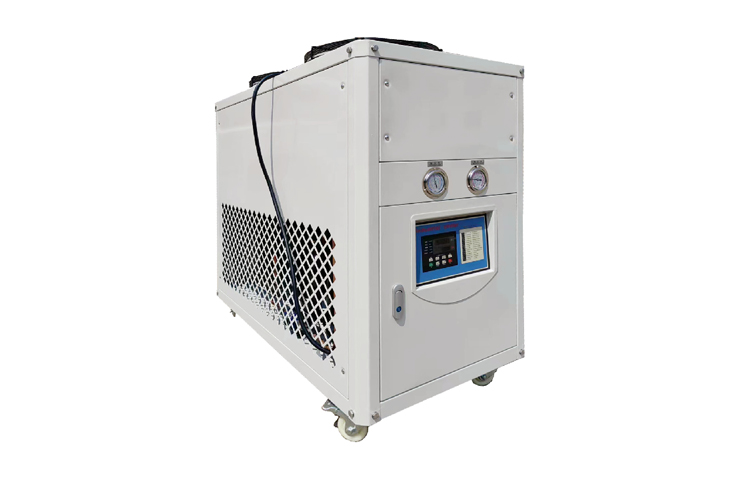 工业冷水机